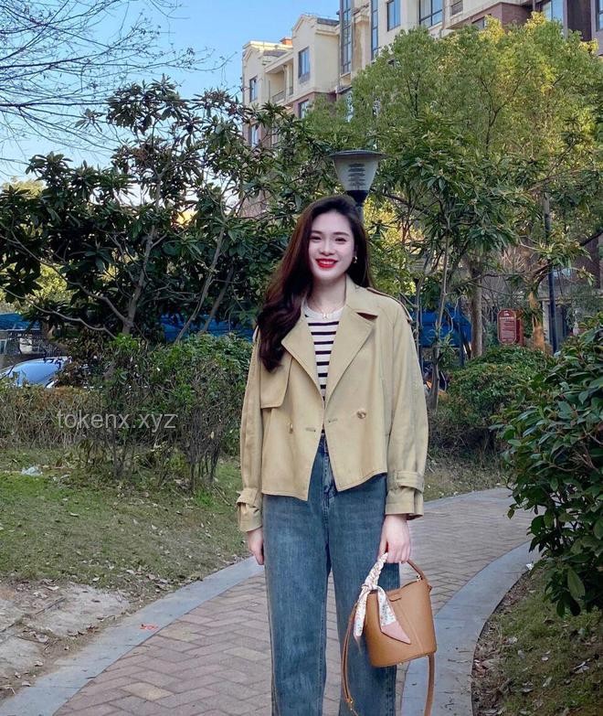 中年女性时尚新趋势：告别“塞裤腰”，迎接时髦大气风